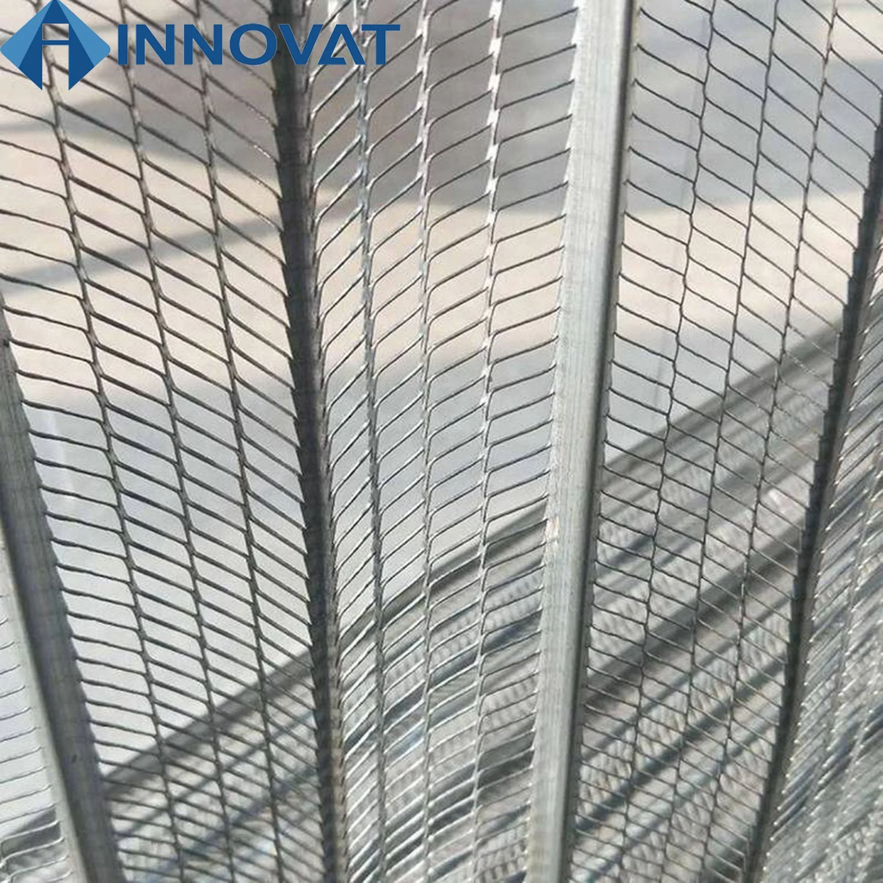 Galvanized Rib Lath Mesh/Expanded Rib Metal Lath for Roof Plastering Expanded Metal Mesh for Gutter Guard