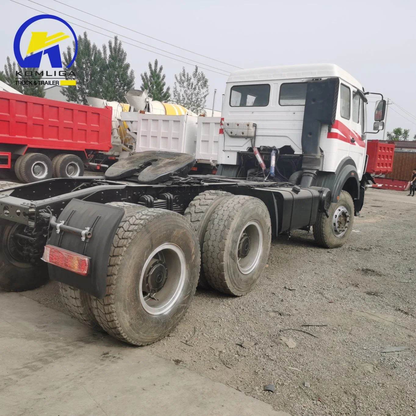 Camión de cabeza de tractor Beiben usado 10tires 6X4 con Mercedes Benz Tecnología para África