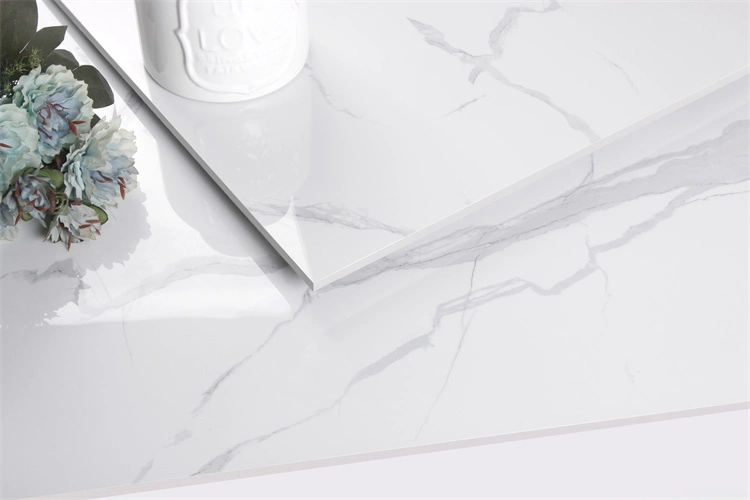 Vente chaude Carrelage en céramique brillant 60X60 pour sol Carreaux de porcelaine en marbre blanc standard.