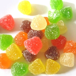 Multi vitamine Gummy supplément alimentaire de Santé sous étiquette privée Vegan Gummies Gummies 60 enfants de la pectine de gélatine Jelly machine commerciale