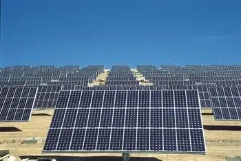 156 Полноклеточная Ja 580 590 605W Оптовая Poly PV Складной гибкий черный монокристаллический поликристаллический фотоэлектрический модуль Моно-солнечная энергия Панель питания