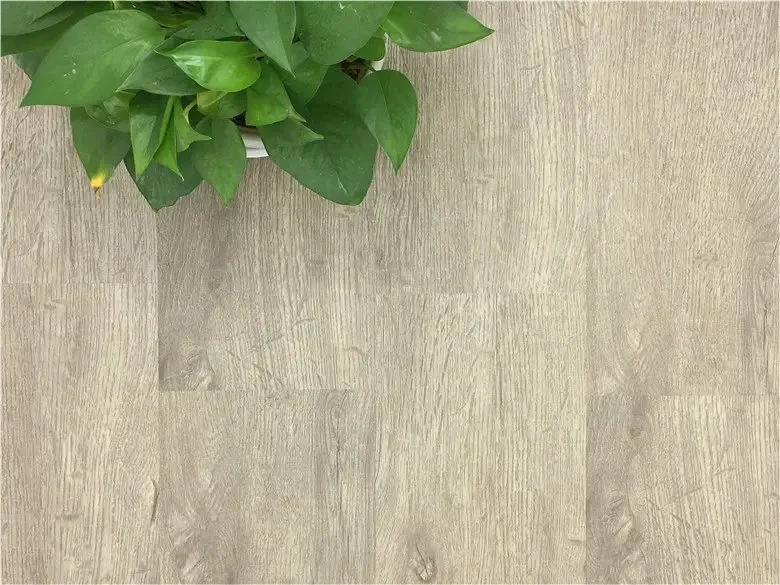 Wood Design plastique PVC la texture de Pierre-de-chaussée de céramique Tuiles de vinyle de luxe Spc Flooring cliquez sur Verrouiller avec 0.3mm Layerself d'usure