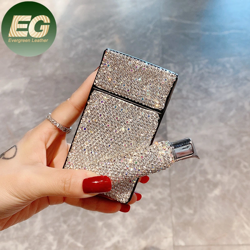 Ea062 Crystal Long Bling Smoke Metal Cigarette Box Holder Cigarette Case with Lighter