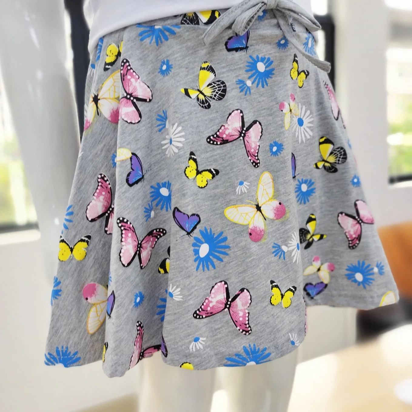 Factory Wholesale/Supplier Children&prime; S Colourful Butterfly Print Clothes Girls&prime; Short Skirt