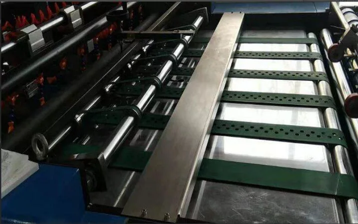 Intelligent Seventh Generation Hot Knife Patent Cutting Film Laminating Machine (RFM-106MCX)