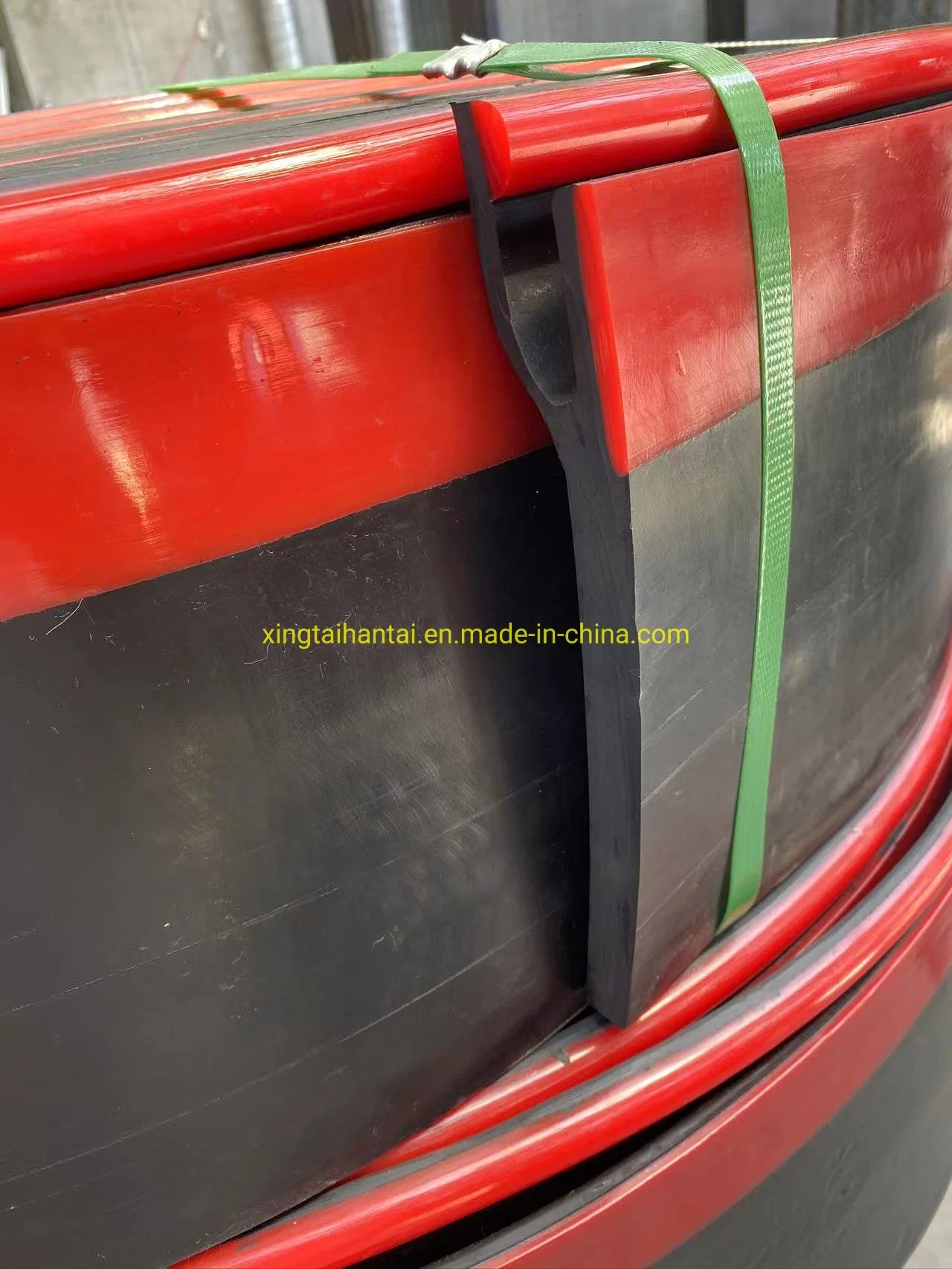 Hot Curing Conveyor Skirting Rubber Belt Sealing Side Skirt Rubber Skirting Board