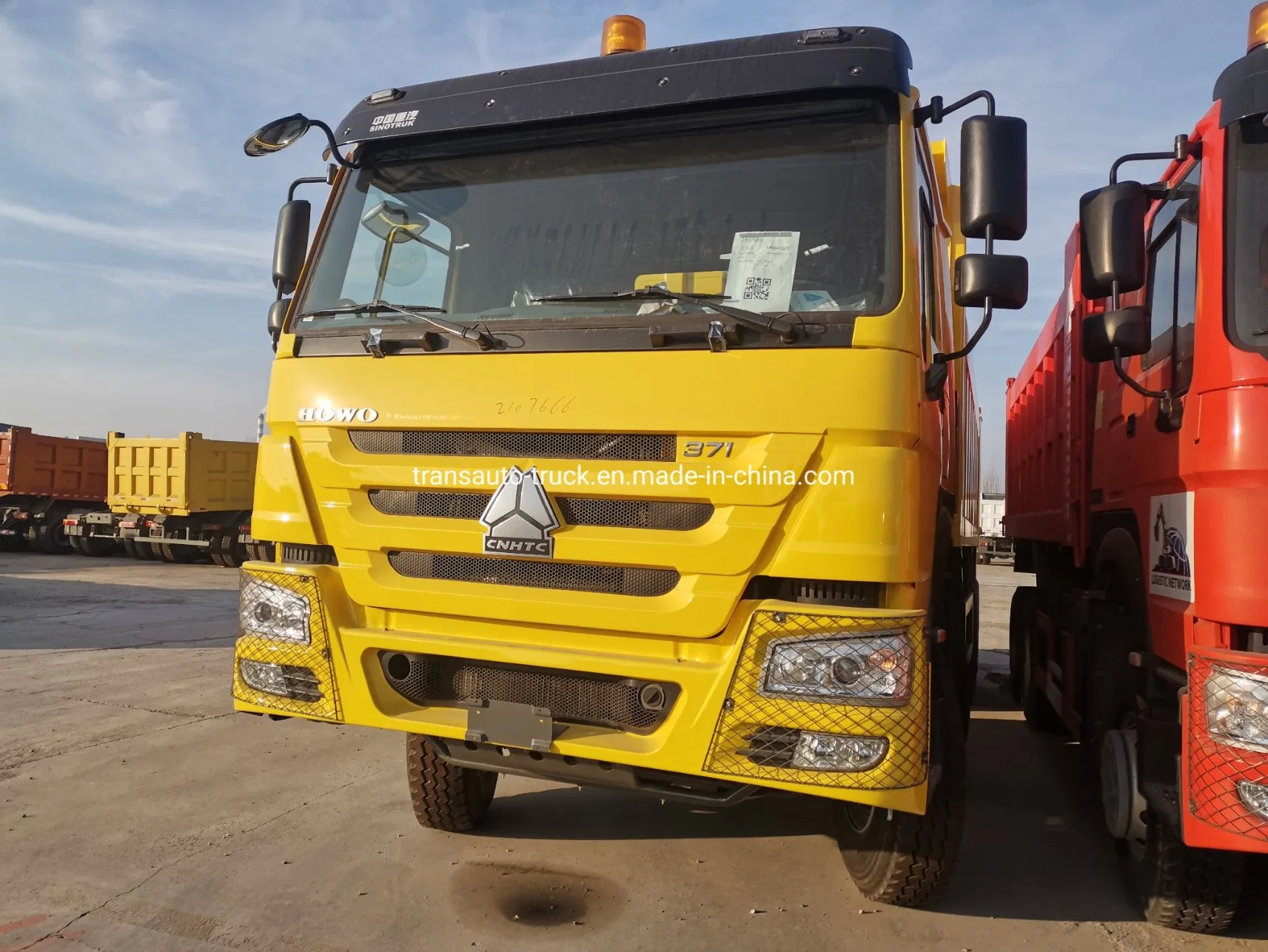 Sinotruk Heavy Duty 12 Wheels 8*4 40t-50t HOWO Dump Truck