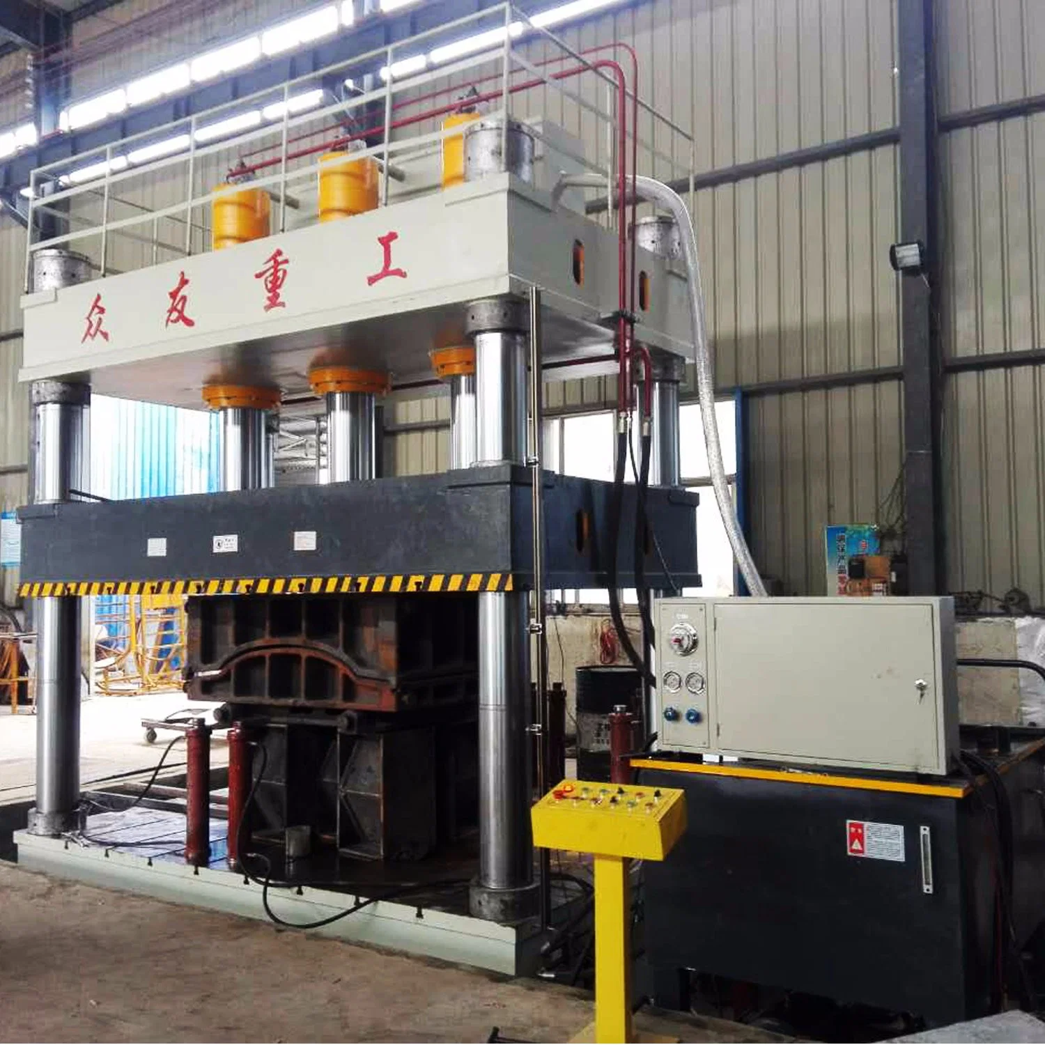 630 Ton/800 Ton/1000 Ton Metal Stamping Deep Drawing Hydraulic Press Machine for Door Skin/Cookware/Kitchen Sink/Water Tank/Metal Tile/Wheelbarrow with CE&SGS