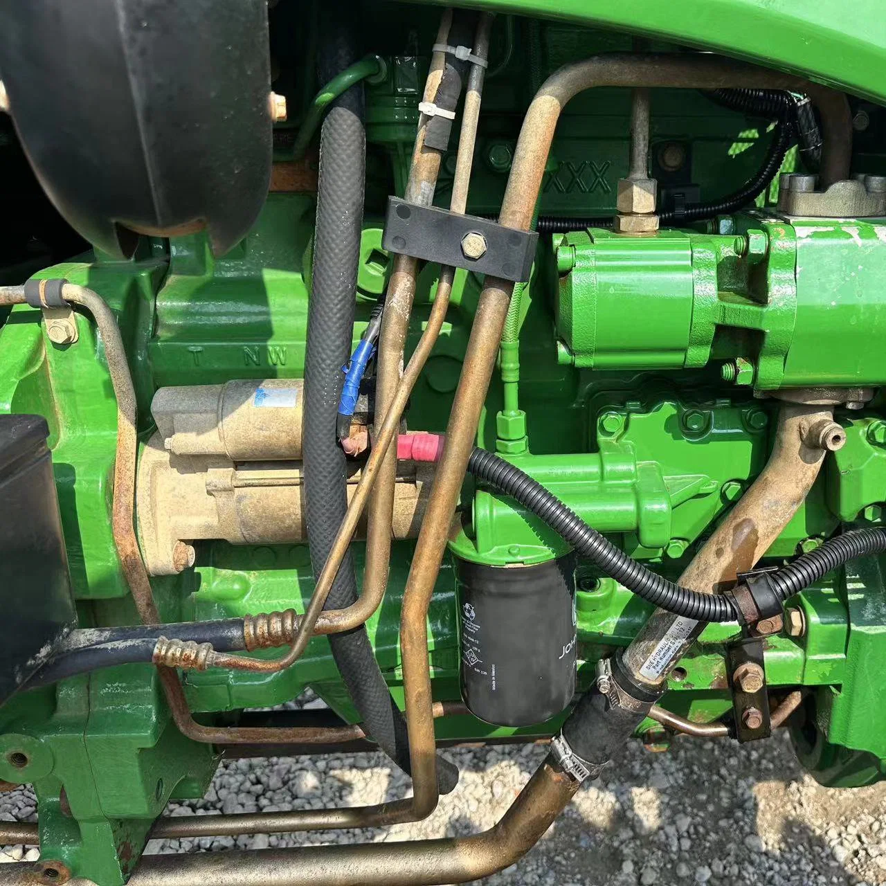 Trator de rodas de máquinas agrícolas John Deere 5e-954 com pneus especiais