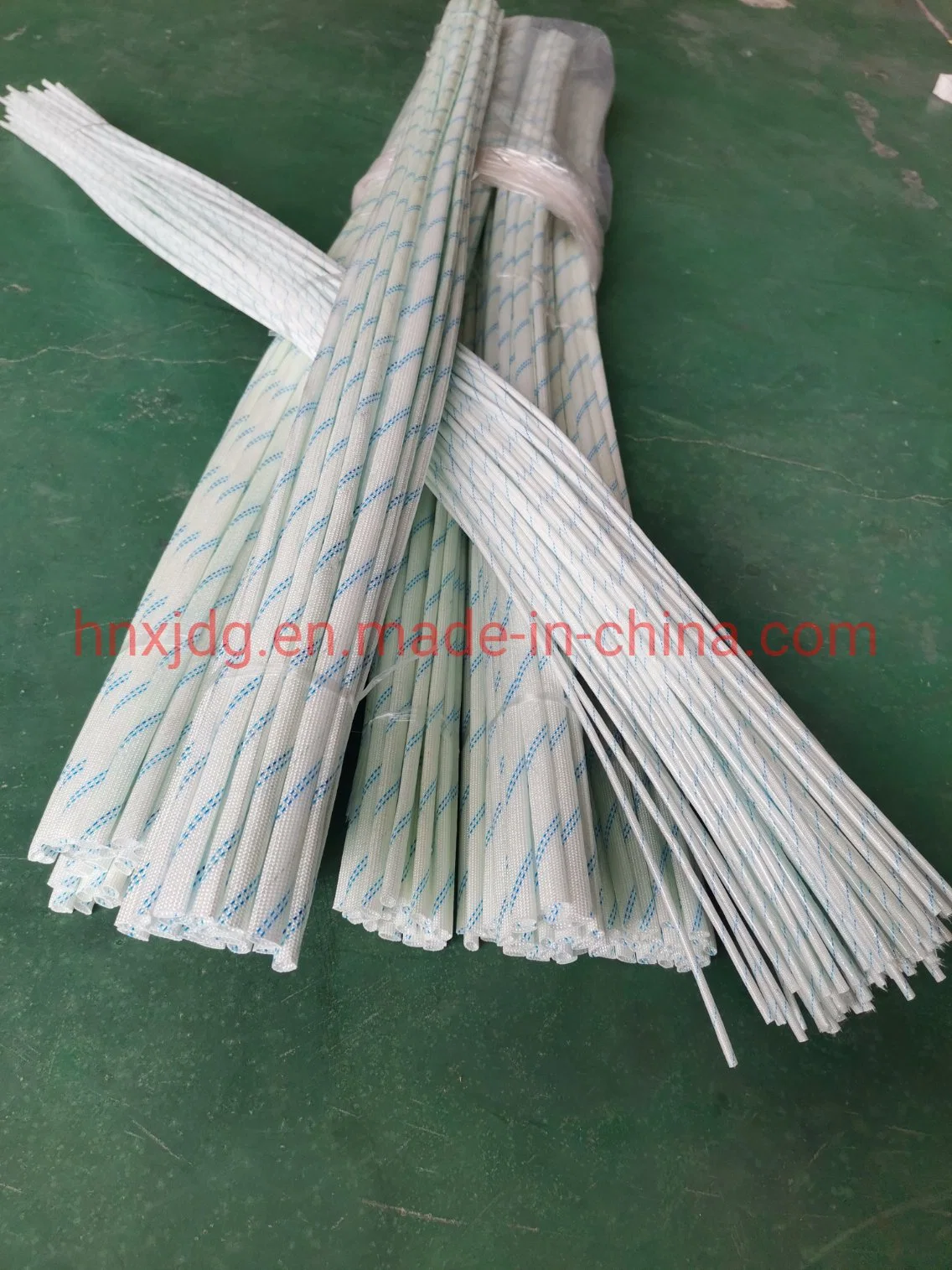 Reach and RoHS Standard 2715 PVC Fiberglass Sleeve Insulation Materials