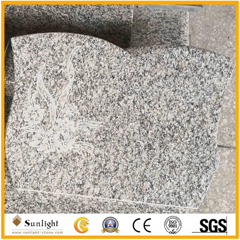 European Customized Carved Flower Tree Polished Black Stone Granite Headstone/Tombstone/Monument