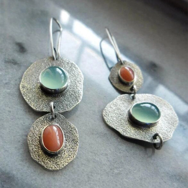 Boucles d'oreilles en pierre naturelle ovale ronde en alliage plaqué, faites à la main avec des pierres gemmes de turquoise.