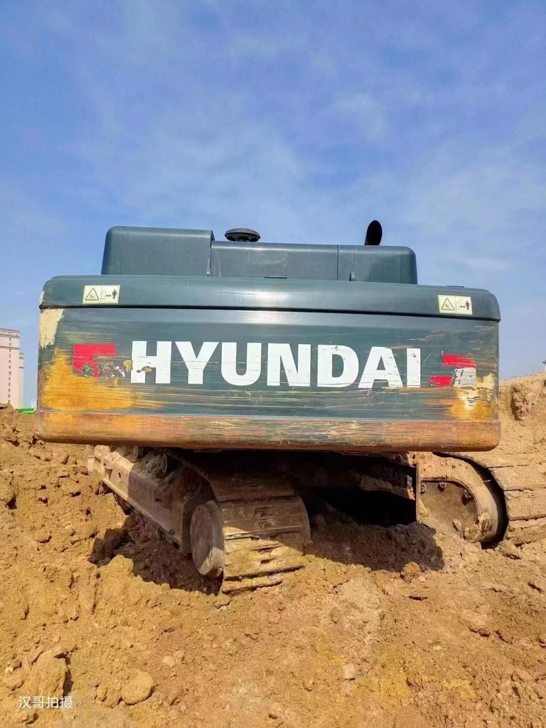 Second-Hand Hyundai 220-9 Excavators Heavy Machinery Hyundai 485 Crawler Earth-Moving Equipment Excavator Good Quality