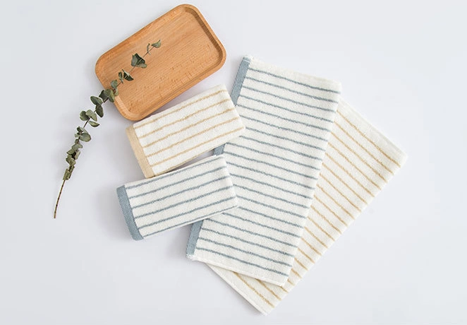 Young Modern Style Stripe Cotton Washcloth