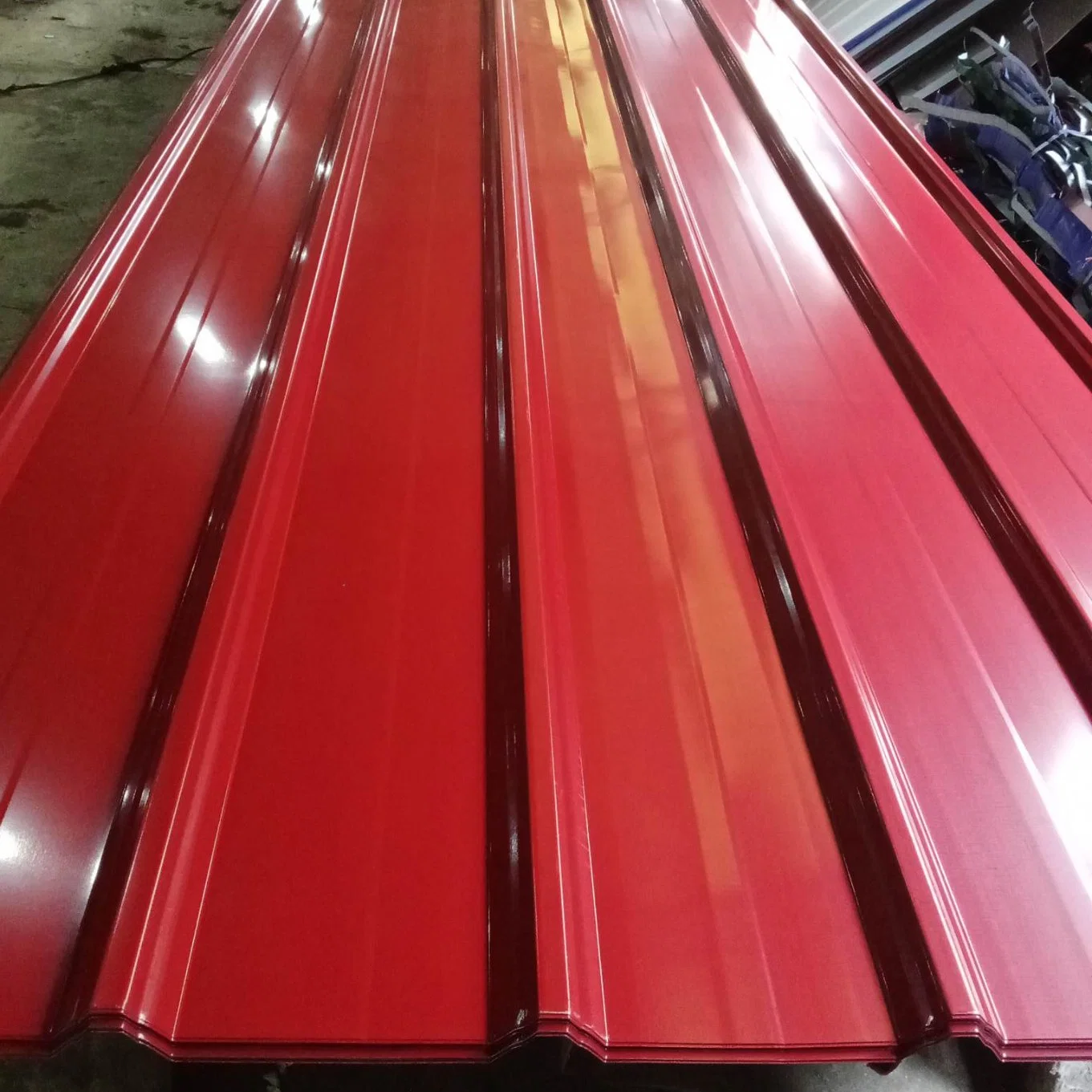 Hoja de impermeabilización de color rojo galvanizado en forma de T de 1,6mm grosor 750mm Para pannels