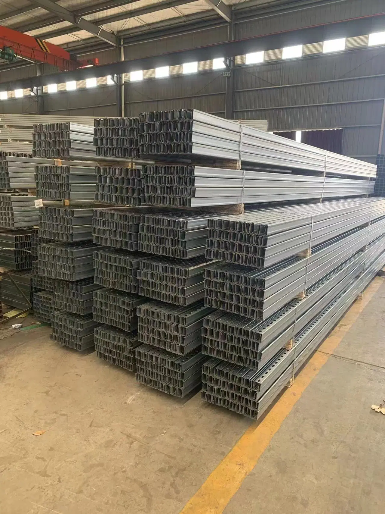 Zinc Aluminum Magnesium Steel Channel Profile Solar PV Mounting Structure