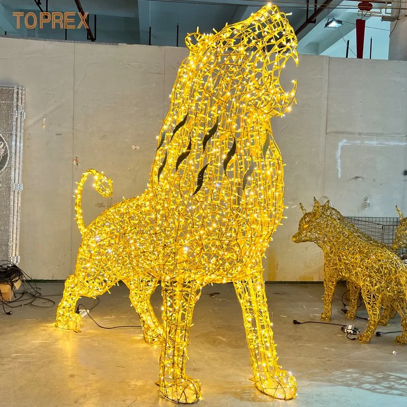 Factory Supplier 2024 Newest Holiday Festival Outdoor African Lion Animal LED Lion Motif Light for Christmas Street Decoration Light