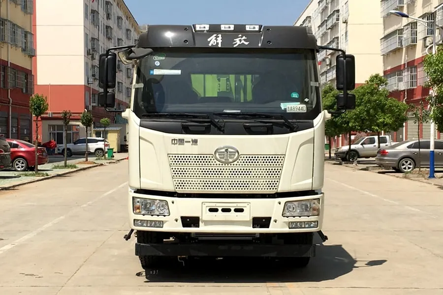 HOWO Chassis Cimc Brand 20cbm Compacted Garbage Trucks Beijing Chaoyang