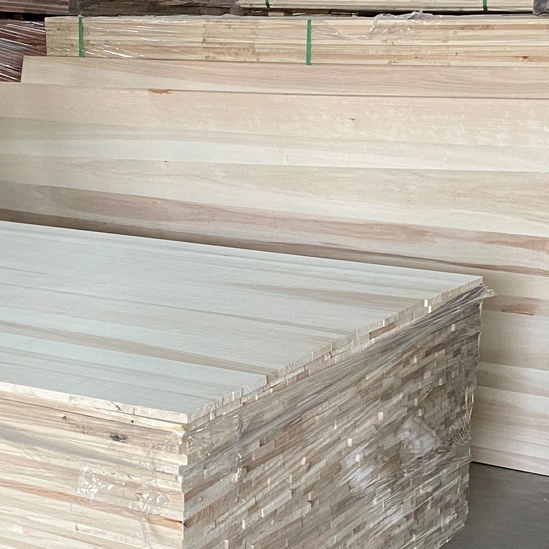 Hot Selling Poplar Solid Wood Kiri Wood Easy Processing Poplar Solid Wood Panels