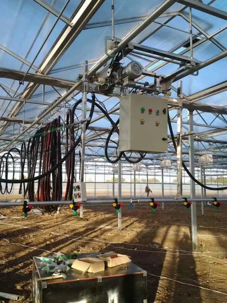 Integrated Drip Irrigation System for Greenhouses