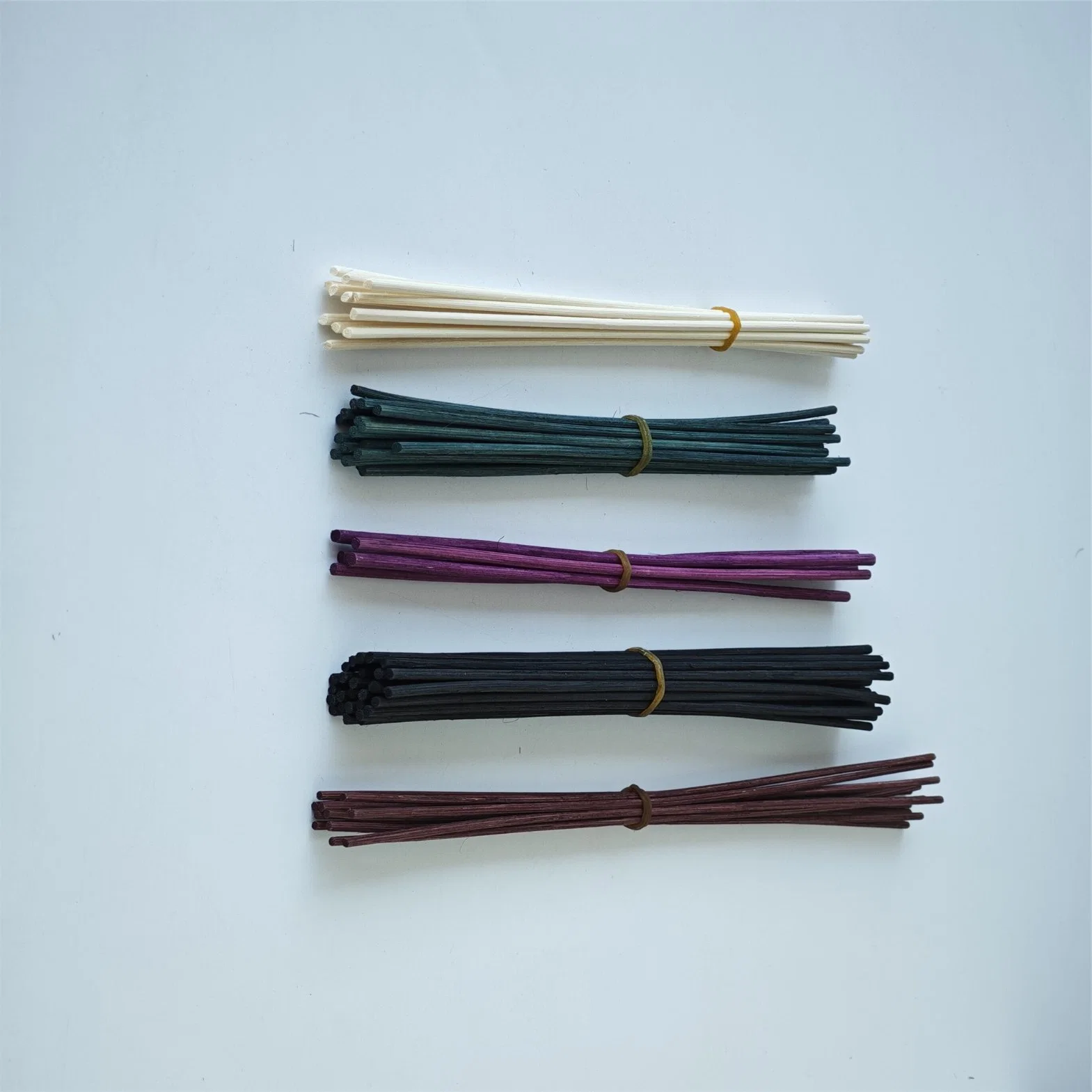 Fragrância home óleo essencial óleo colorido rotim Reed Diffuser sticks