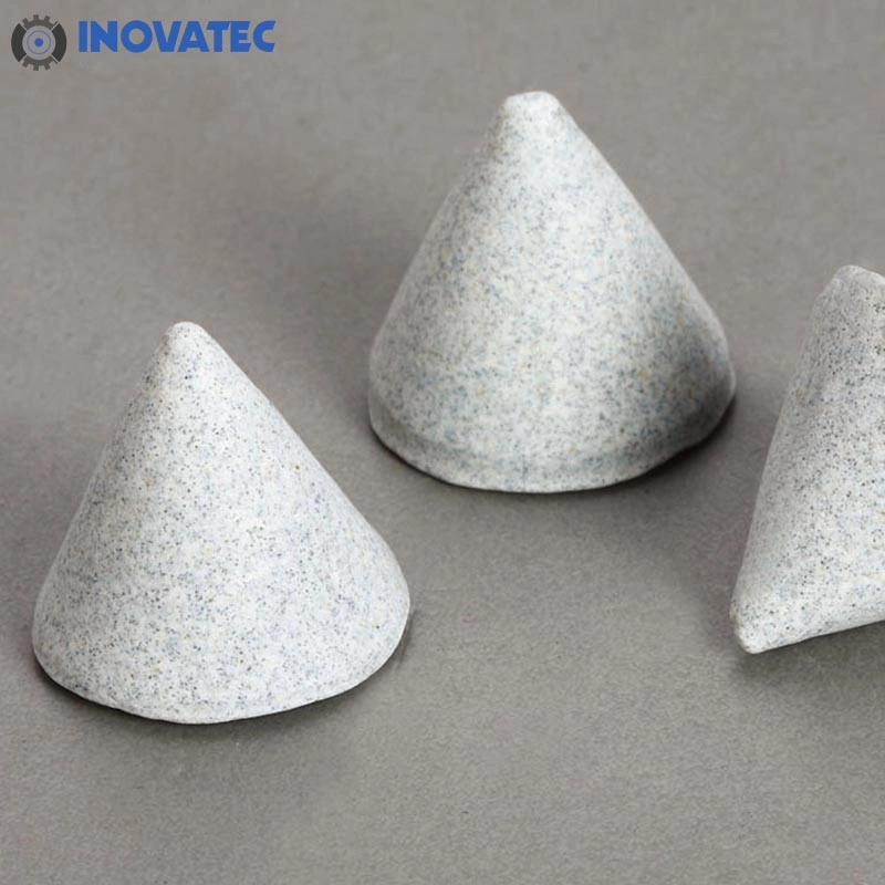 Abrasive Ébavurage Tumblage Meulage Angle Coupe Triangle Média Céramique Éclats