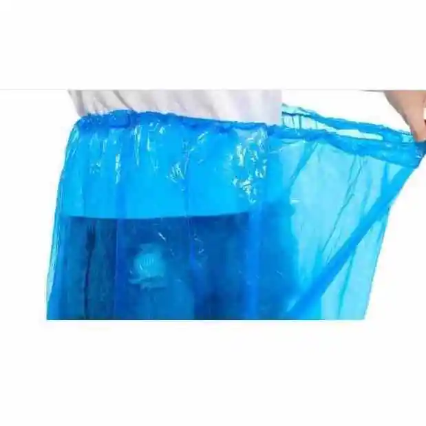 Mayorista/Proveedors OEM Desposables CPE pantalones de lluvia Blue Raincoats