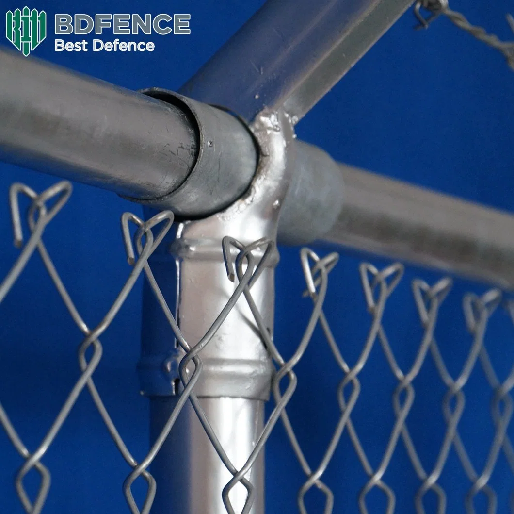 China Supply High quality/High cost performance  Playground Garden Use Galvanized and PVC Coated 6FT Diamond Hole Security Cyclone Wire Woven Chain Link Mesh Fence From Factory