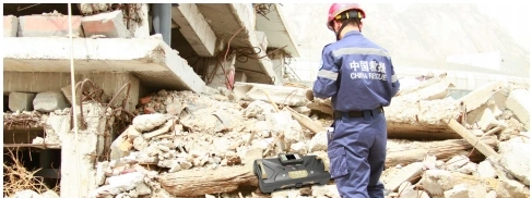 Equipo de búsqueda y rescate y bomberos de alto rendimiento