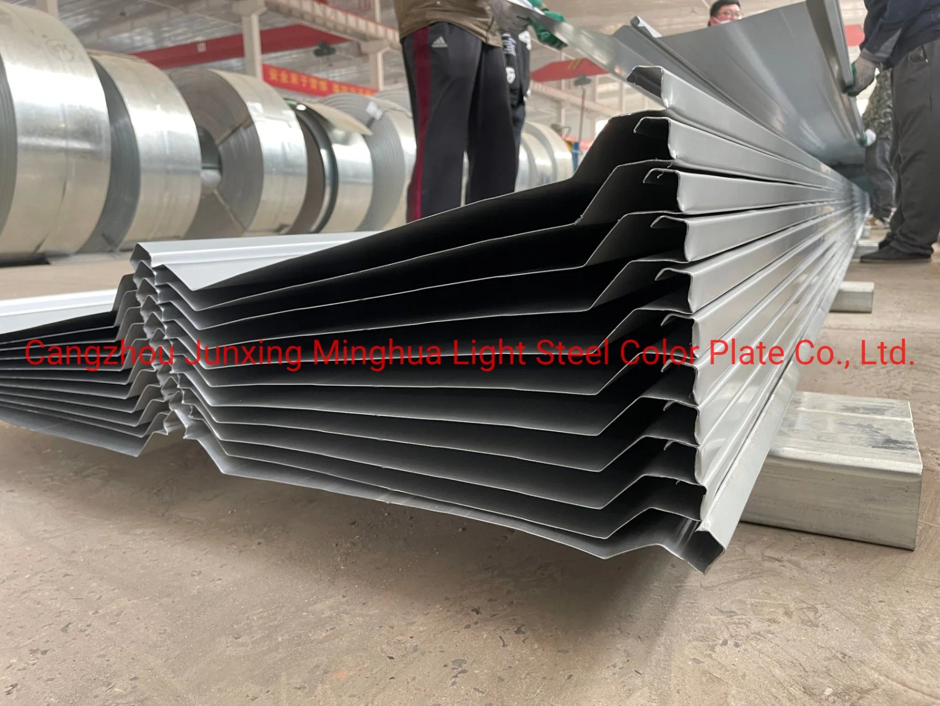 Good Quality Low Price Building Material Yx51-410-820 Type Color Coated Galvanized Steel Panel Color Metal Roof Panel