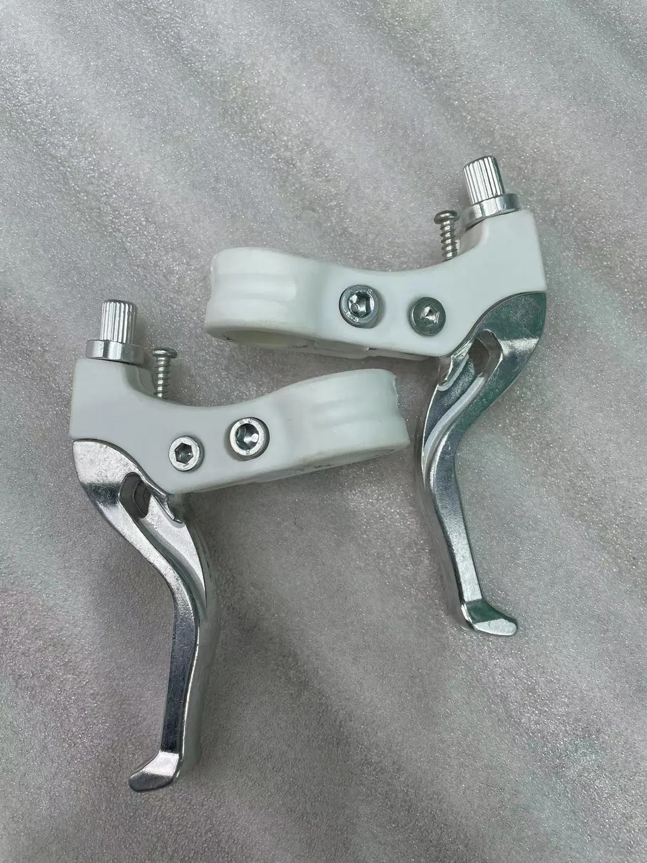 Half Aluminium Alloy Brake Lever White Color Bicycle Parts Bike Accessory