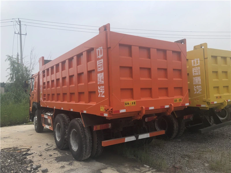 Excellent état Utilisé Heavy Duty 371HP 50t Euro3 6X4 HOWO Sinotruck pour la construction de camion à benne