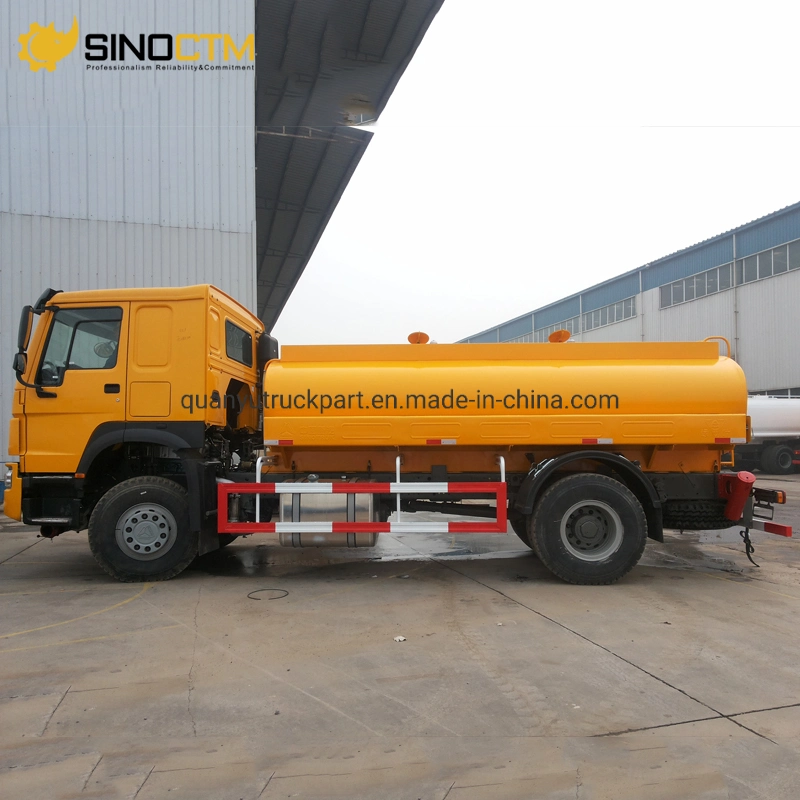 China Oil Truck 20 Cubic to 25 Cubic Meters Sinotruck HOWO 336HP 6X4 EU 2 Engine Loading Gasoline and Diesel Oil Tank Fuel Delivery Tanker Truck