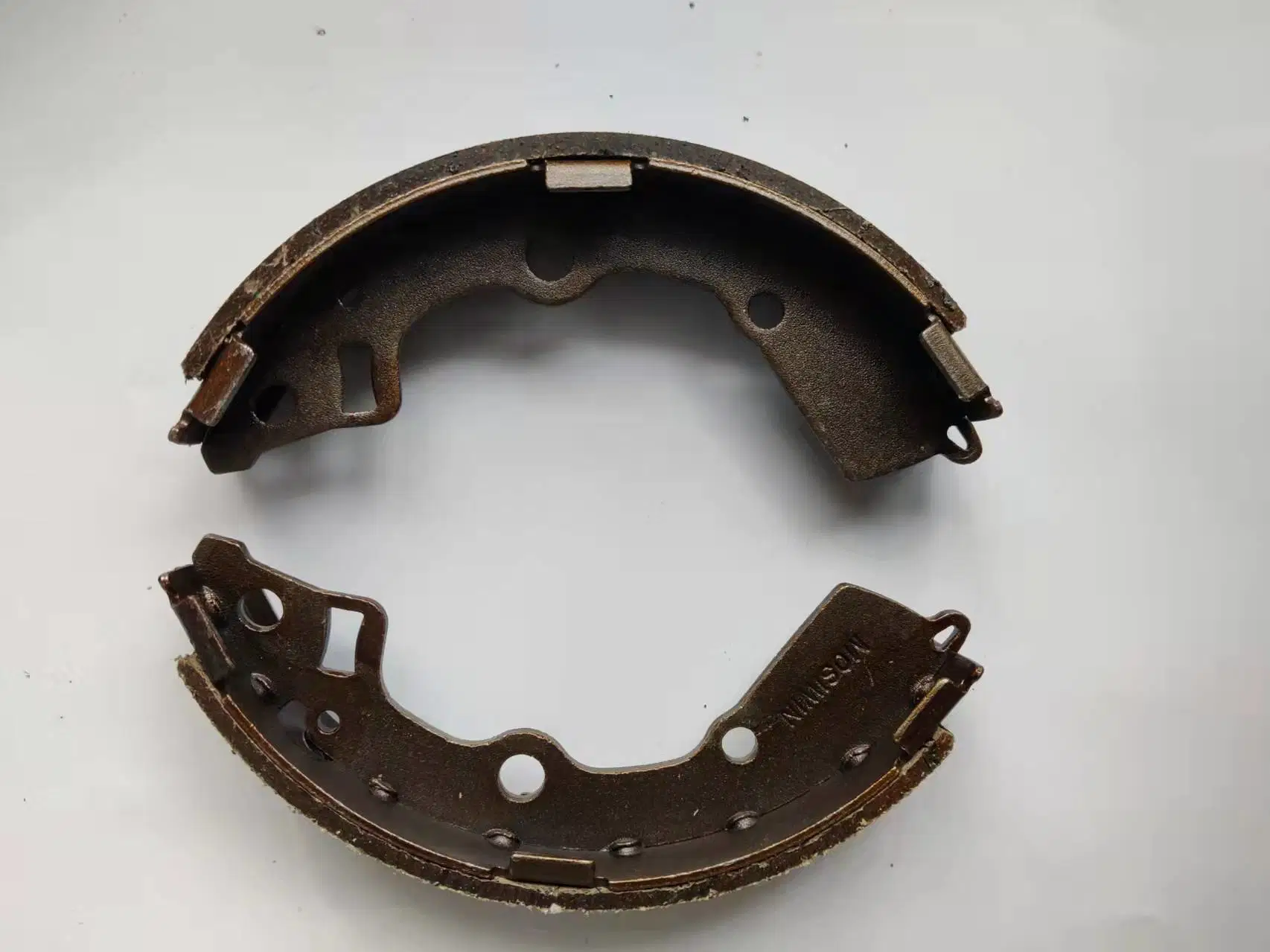 China Manufacture Auto Part Disc Spare Brake Shoe Semi for K8841