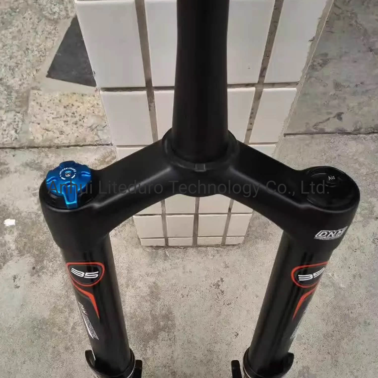 Bicycle Parts Front Fork Fat Mountain Bike Air Suspension Fork