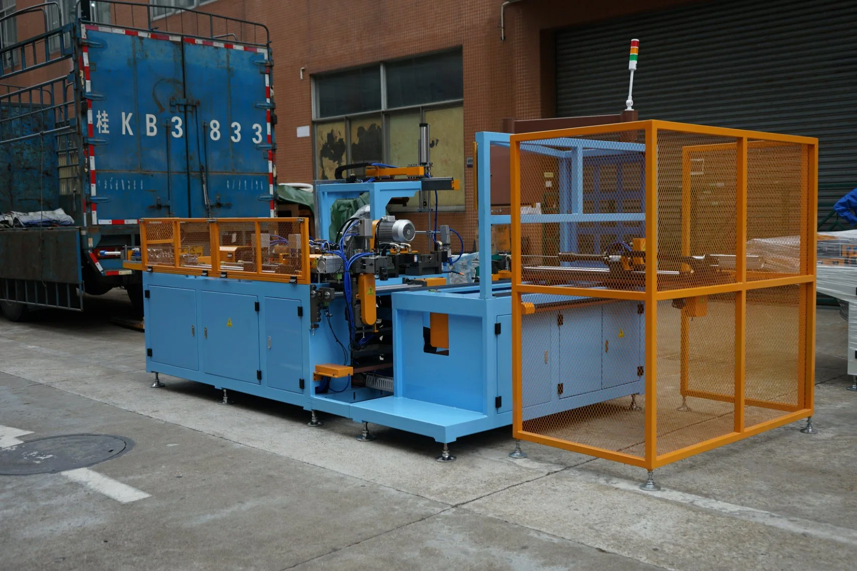 Small Tube Size Integrated Machine with Punching and End Forming