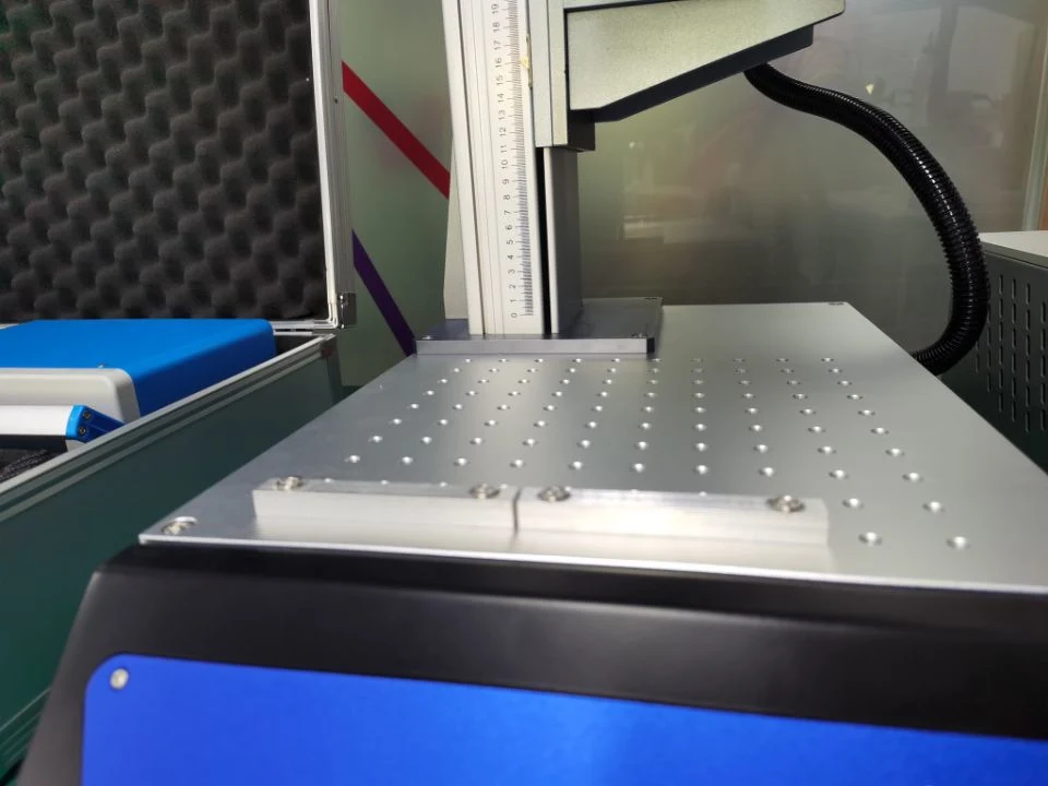Professionelle mm tragbare Maschine UV 3D Laser-Kennzeichnung für Glas Gravur