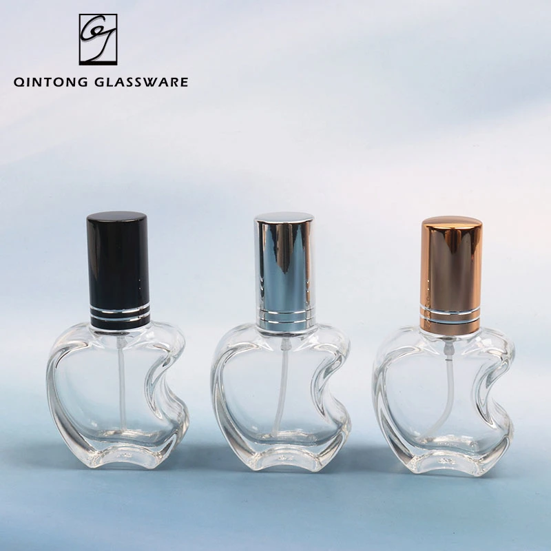 Hot Selling New Design 15ml farbige leere Duft Vintage Kosmetik Verpackung Glas Parfümflaschen mit Kappe