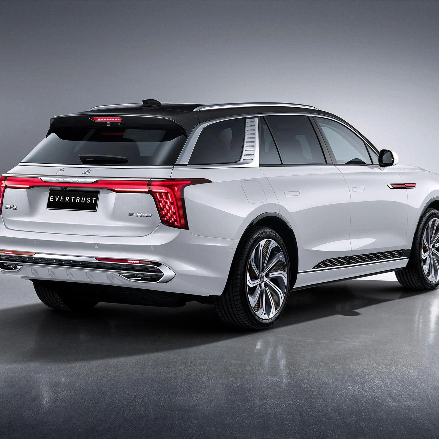 2022 Hongqi E-HS9 SUV Electric Car with 5 Doors 7 Seats 690km