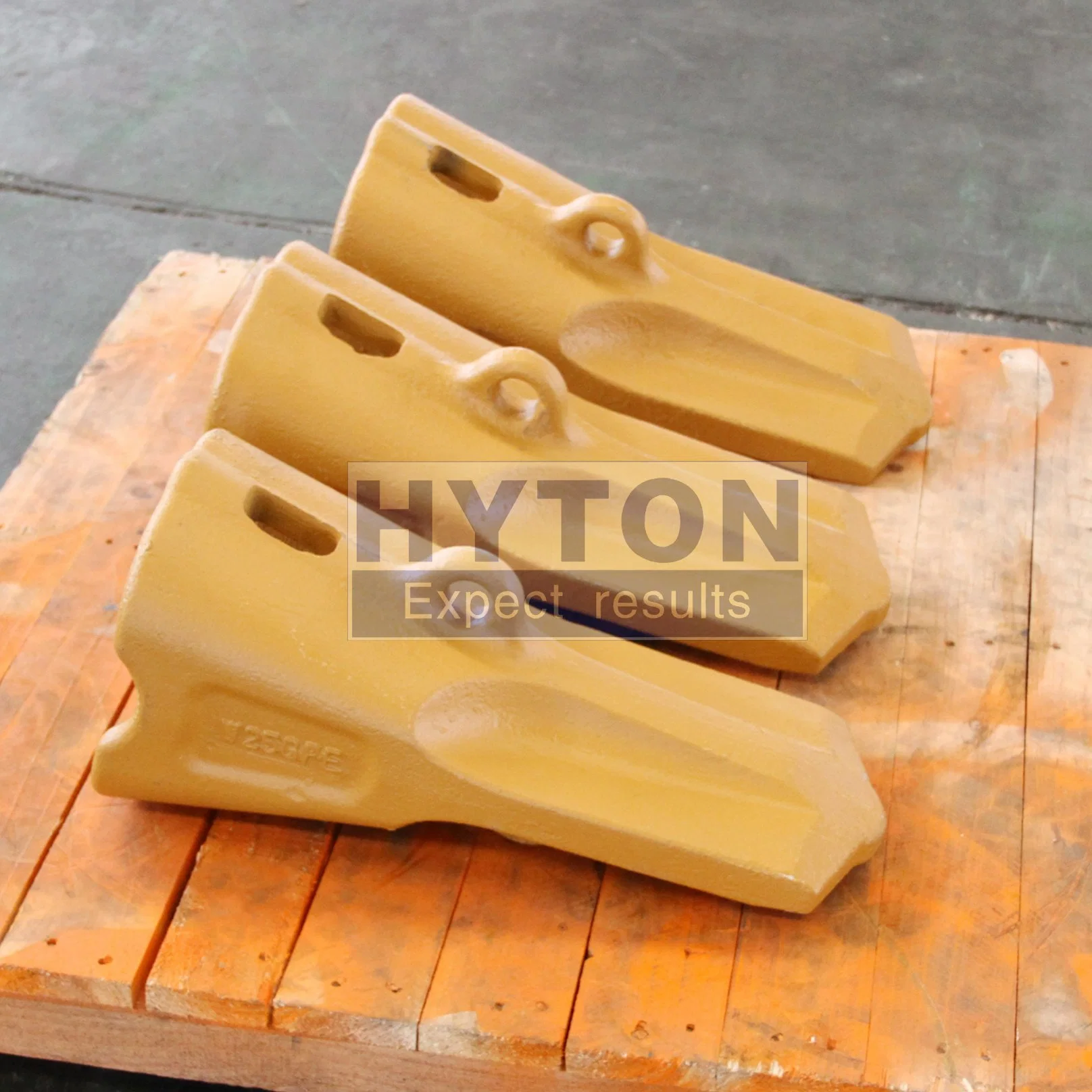 High Hardness Proclaws Excavator Spare Parts W25 725110 Abrasion Bucket Teeth