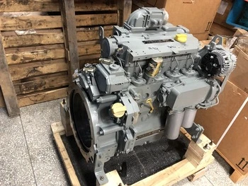 Hot Sale Deutz 4 Cylinders 74.9kw-98kw Re-Con Bf4m2012 Machine Engine