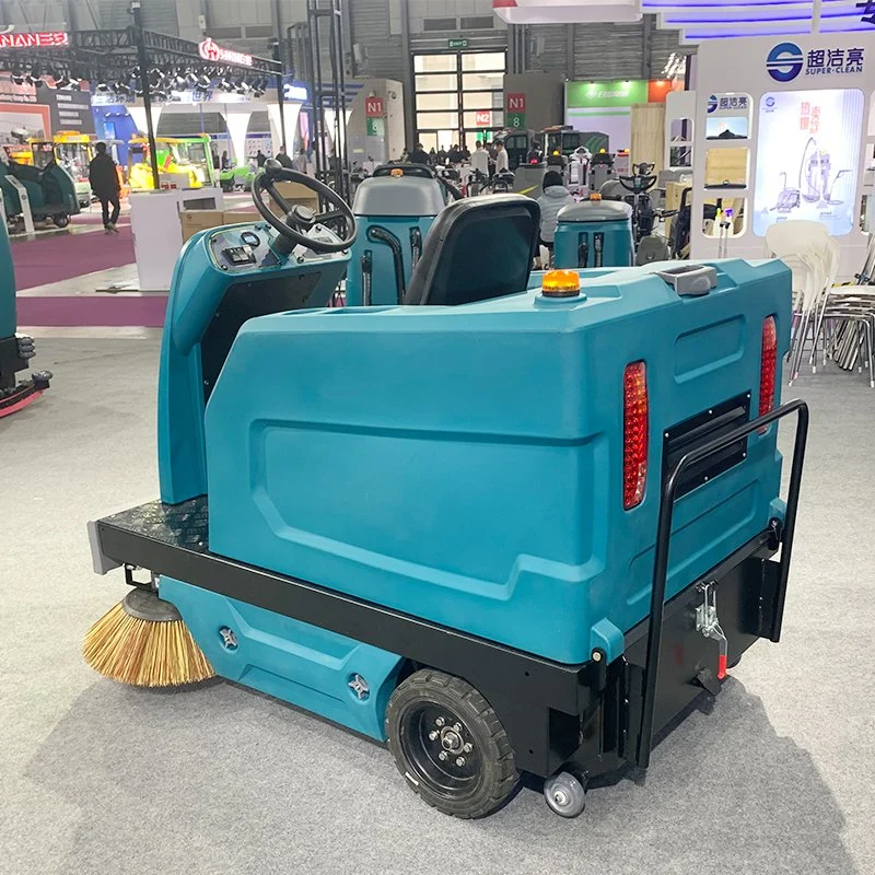 Ride on Automatic Road Big Floor Sweeper Industrial Cleaning Equipment