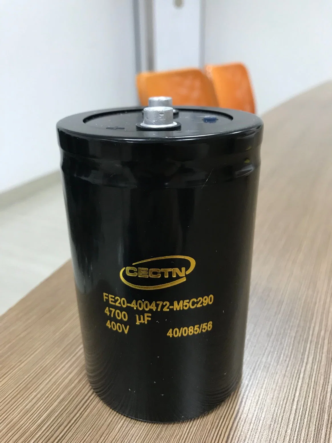 Screw Terminal&#160; Aluminum Electrolytic Capacitor&#160; 4700UF 400V