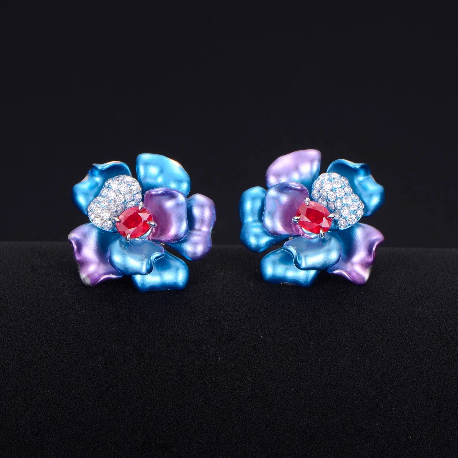 Fashion Jewelry Oval Ruby Flower Earrings for Women Gold Plated Stud Earrings