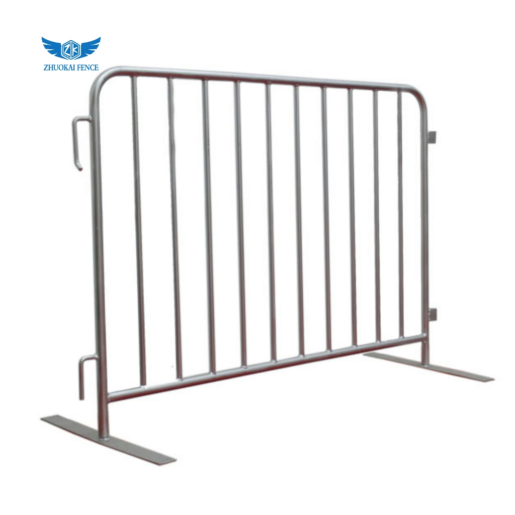 ISO9001 Temporary Road Crowd Control Barrier Low Carbon Steel Movable Barriers Systems with Flat Bases