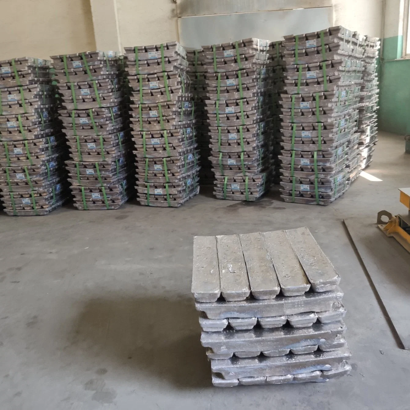 Quality Product Lead Ingots 2.5% for Sale Selayang Metal Factory