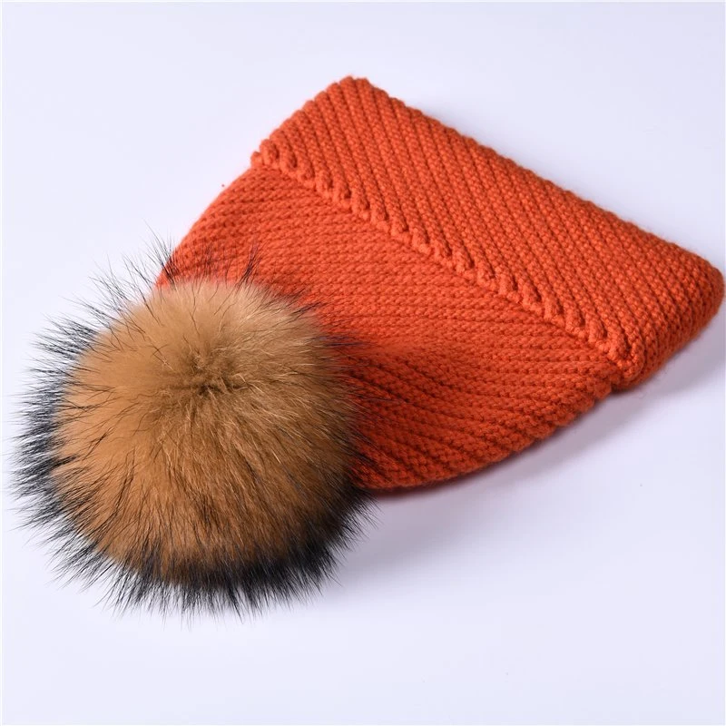 High quality/High cost performance  Custom Real Raccoon Fur Ball Wholesale/Supplier Soft Warm Wool Cashmere Beanie Hat with POM POM