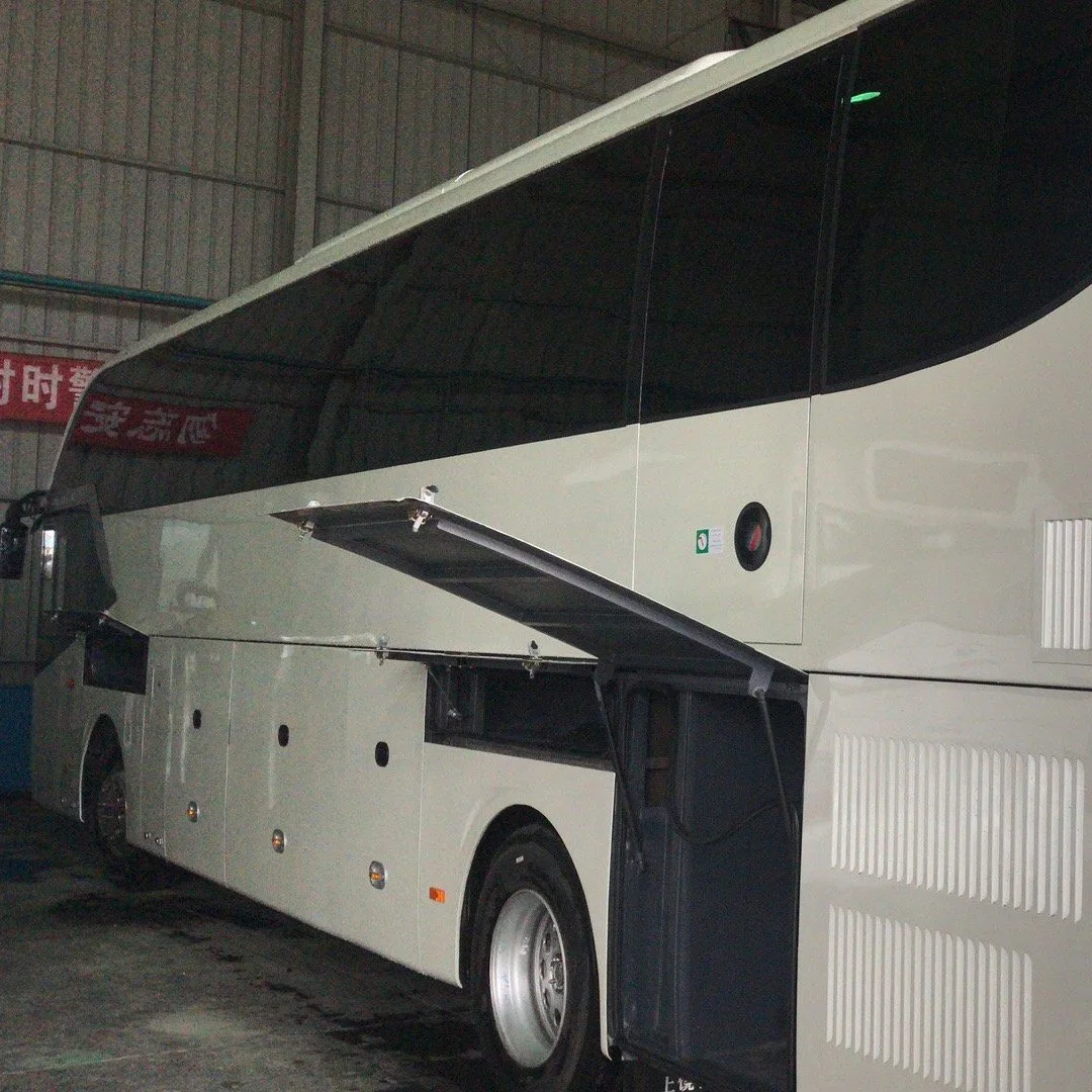 12 Meter 50 Seats Diesel Engine Manual Coach Bus