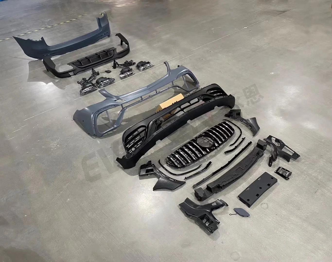 Glc63 AMG Style Kit de carrocería incluyen frontal paragolpes trasero de la parrilla de Gt de Mercedes Benz Glc X253 2015-2019