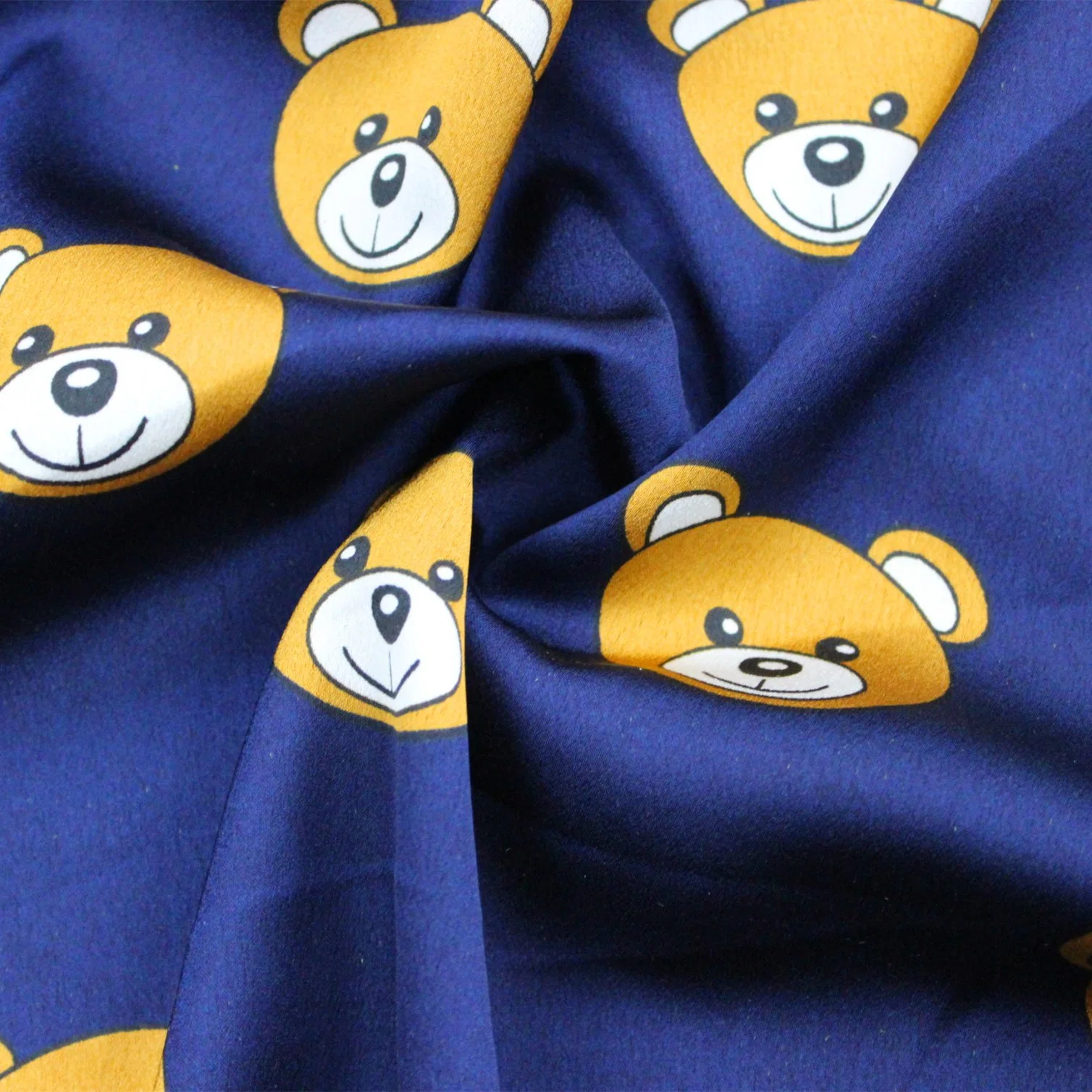 Home Textile Organic Washable Bear Print Satin Fabric 90g Polyester Fabric